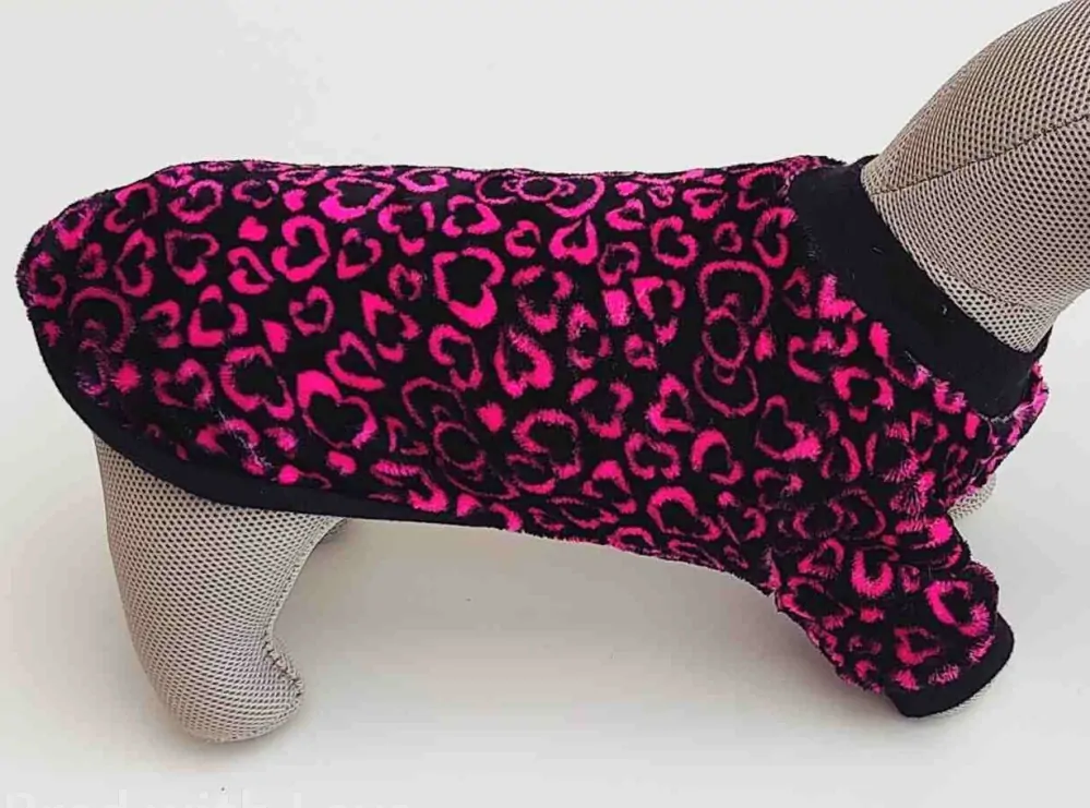 Mikina srdíčka na černé - coral fleece